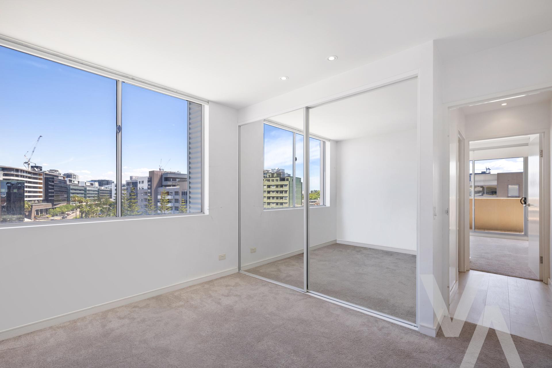408/4 Honeysuckle Drive Newcastle NSW