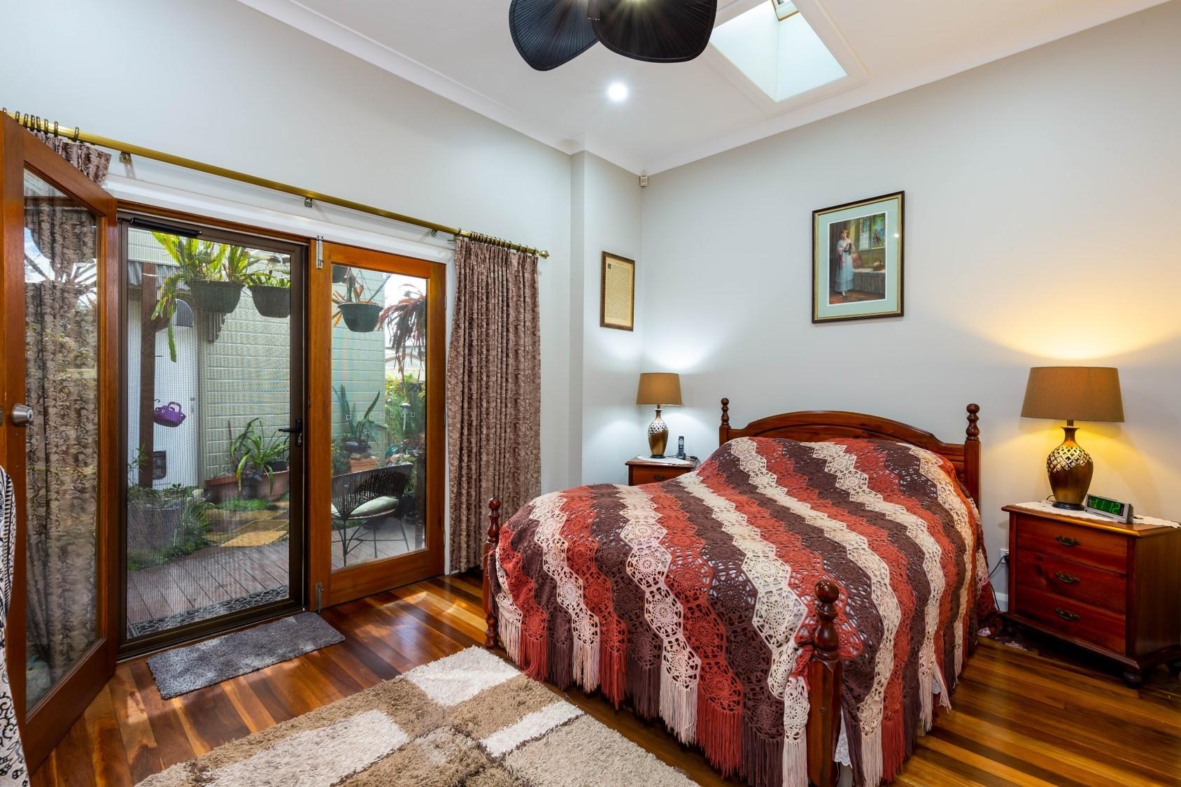 28 Crown Street Stockton NSW