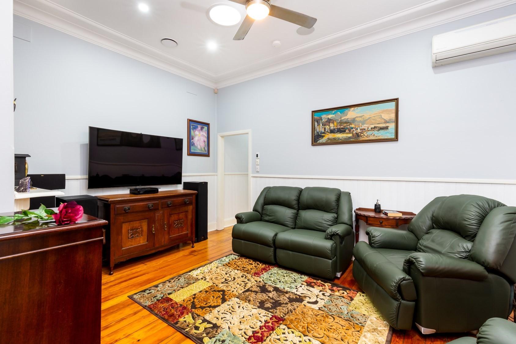 28 Crown Street Stockton NSW