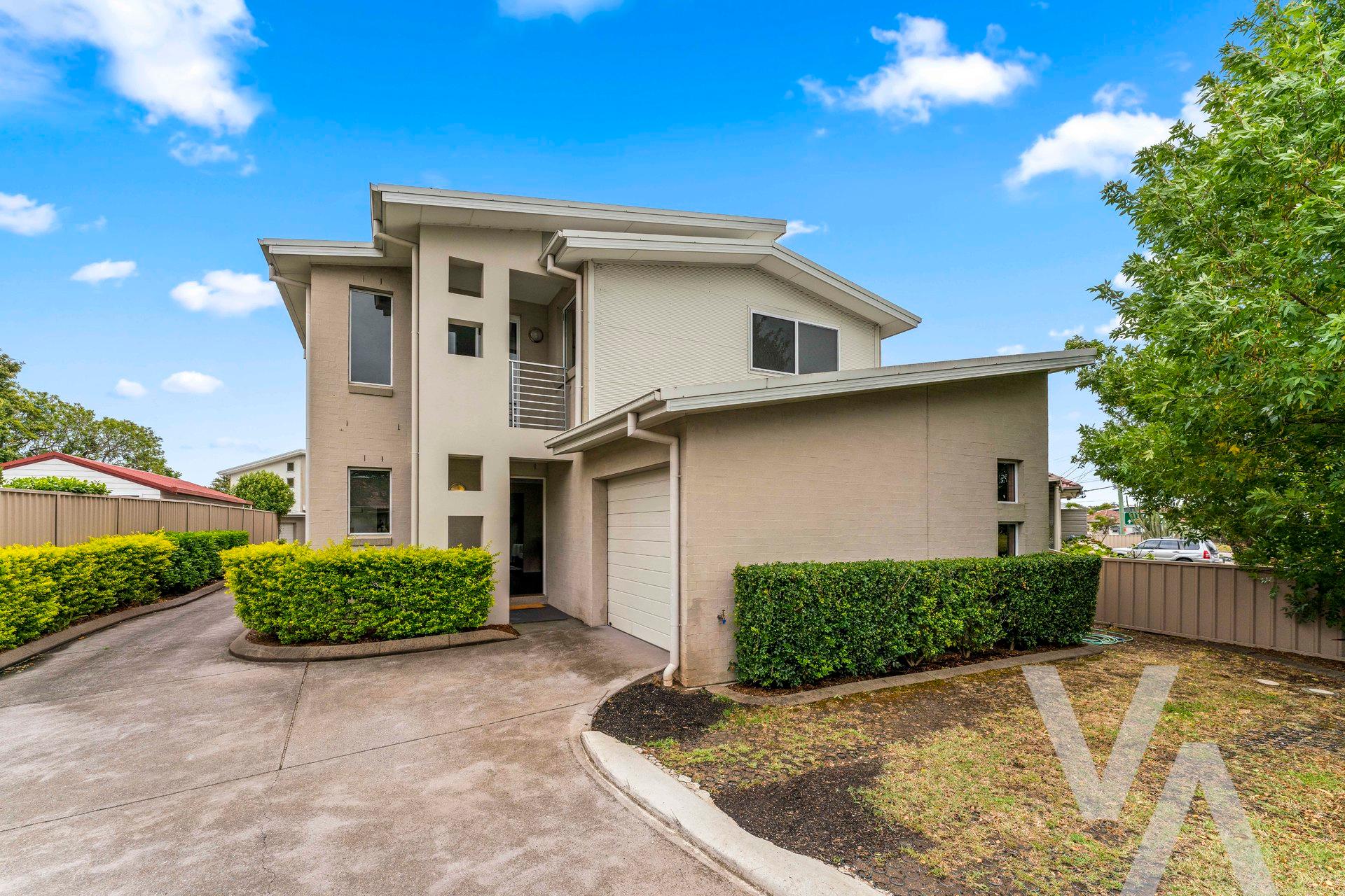 1/4 Carnley Avenue New Lambton NSW