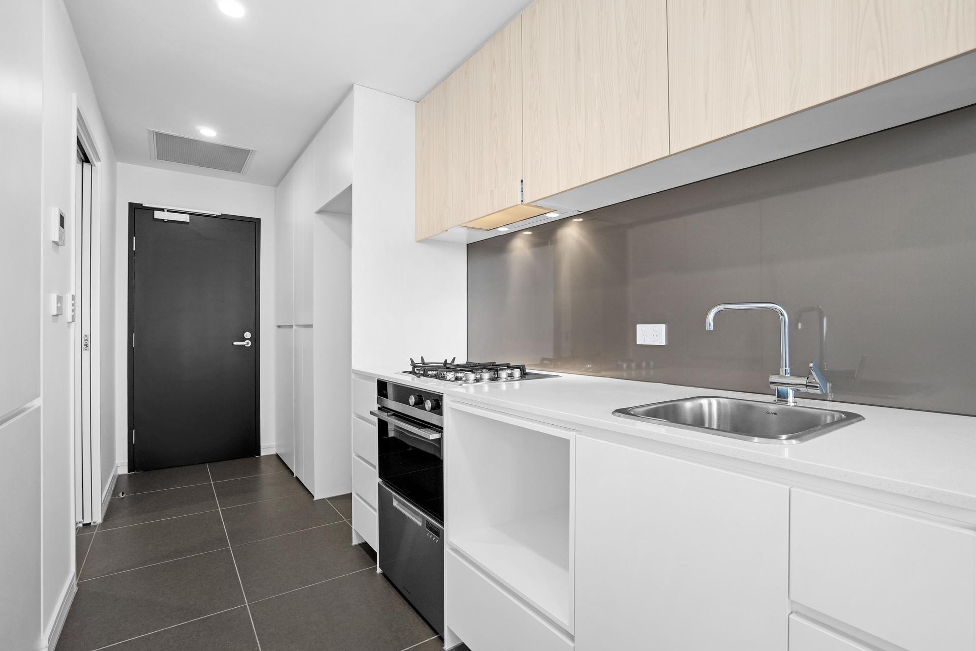 907/75 Shortland Esplanade Newcastle NSW