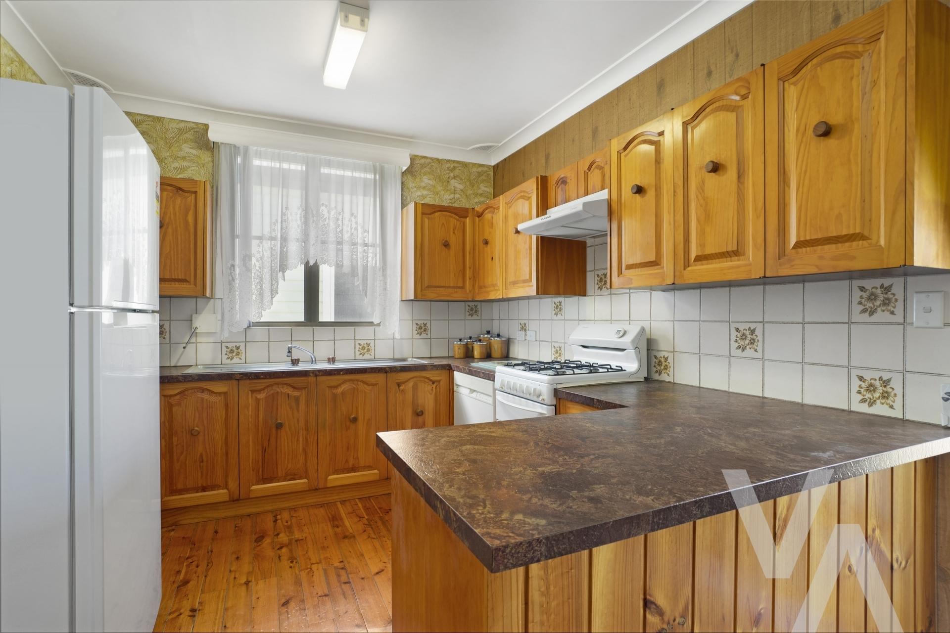 14 Roxburgh  Street Stockton NSW