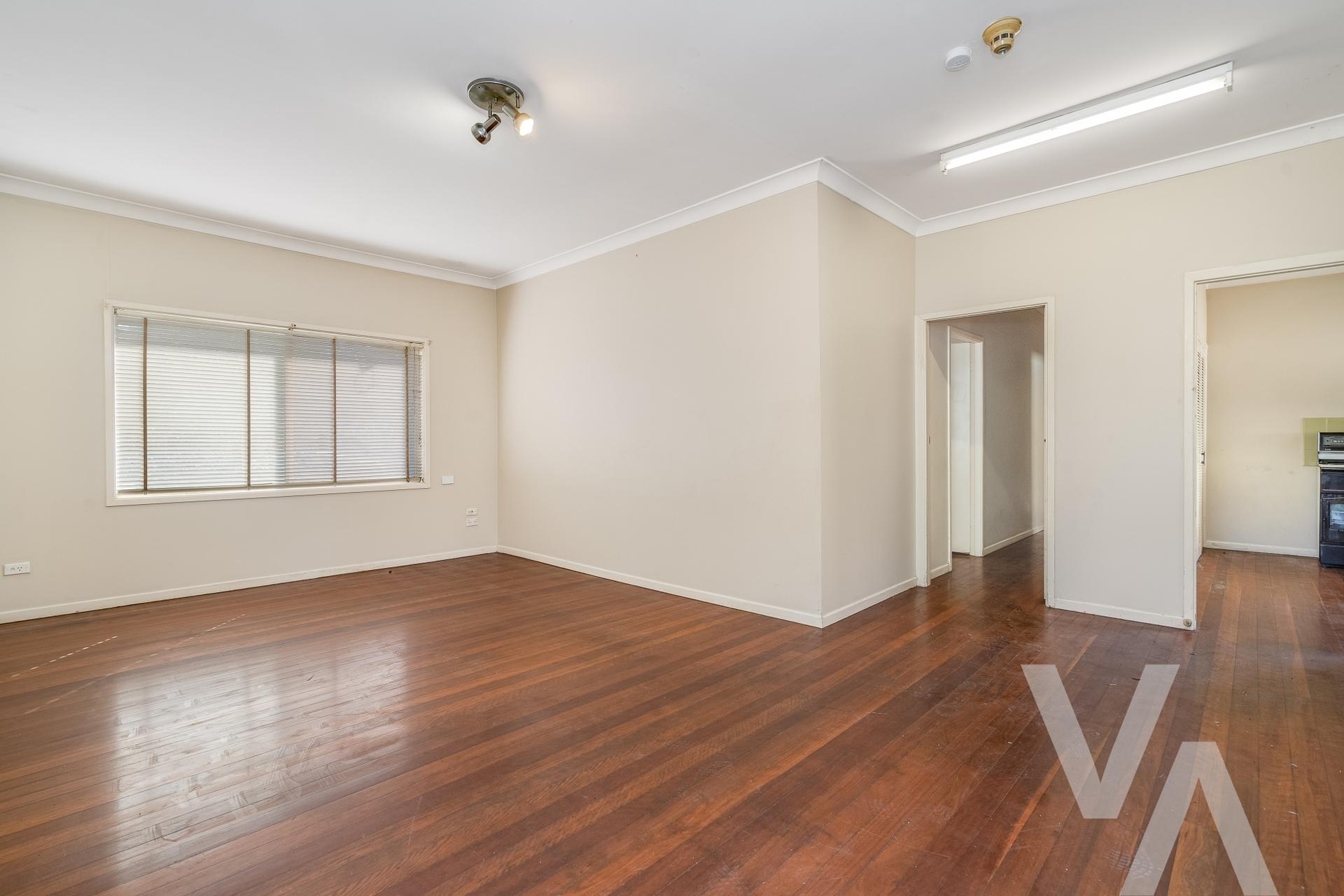 1 McDougall Street Kotara NSW