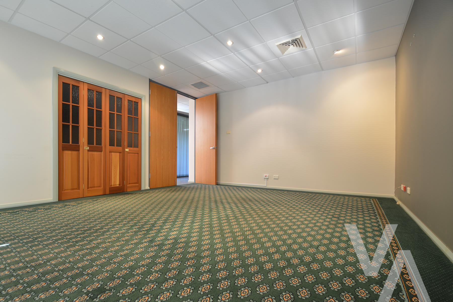 (Offices) 34 Racecourse Road Rutherford NSW
