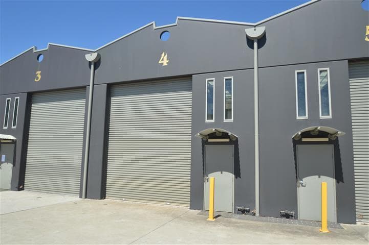 Unit 4/3 Frost Drive MAYFIELD WEST NSW