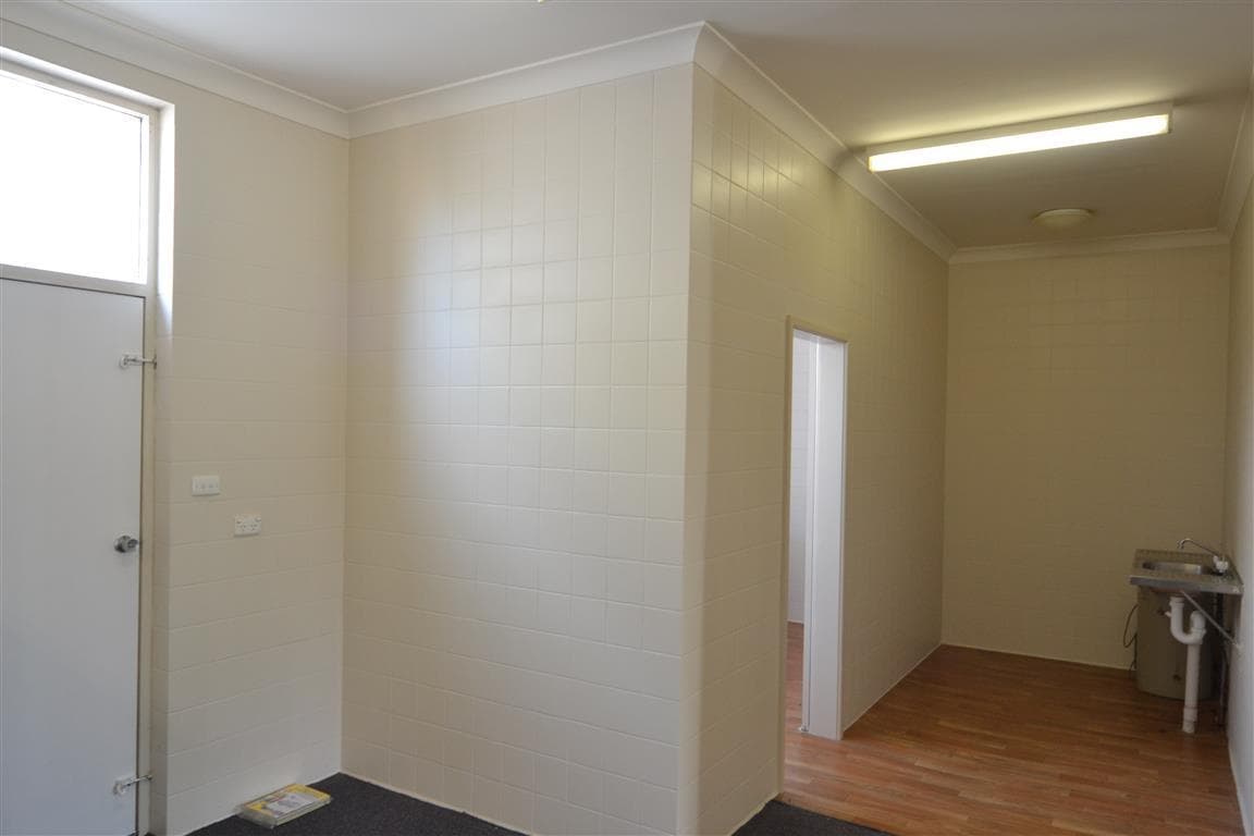 Shop 2/431 Lake Road Argenton NSW