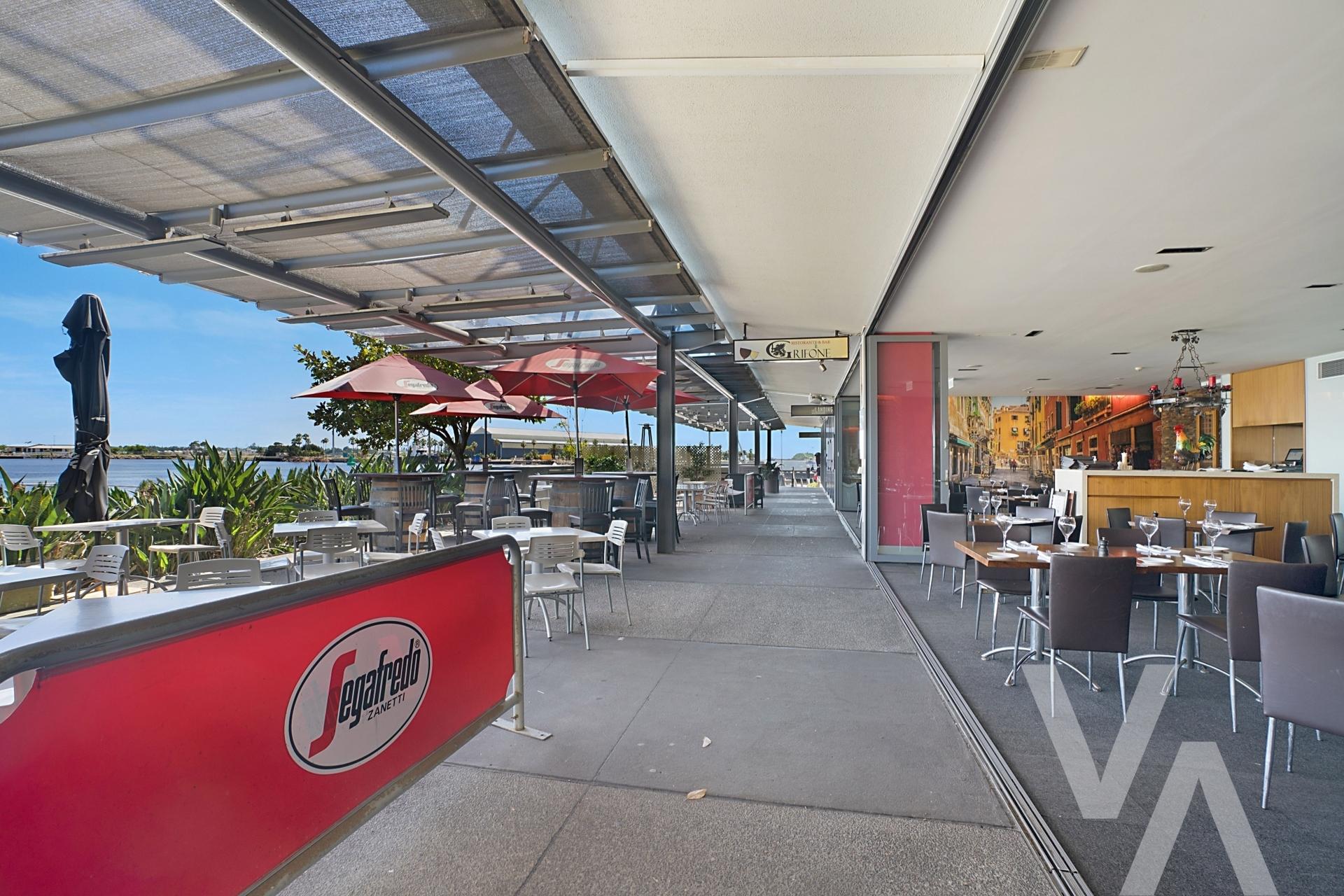 Unit E2/1 Honeysuckle Drive Newcastle NSW
