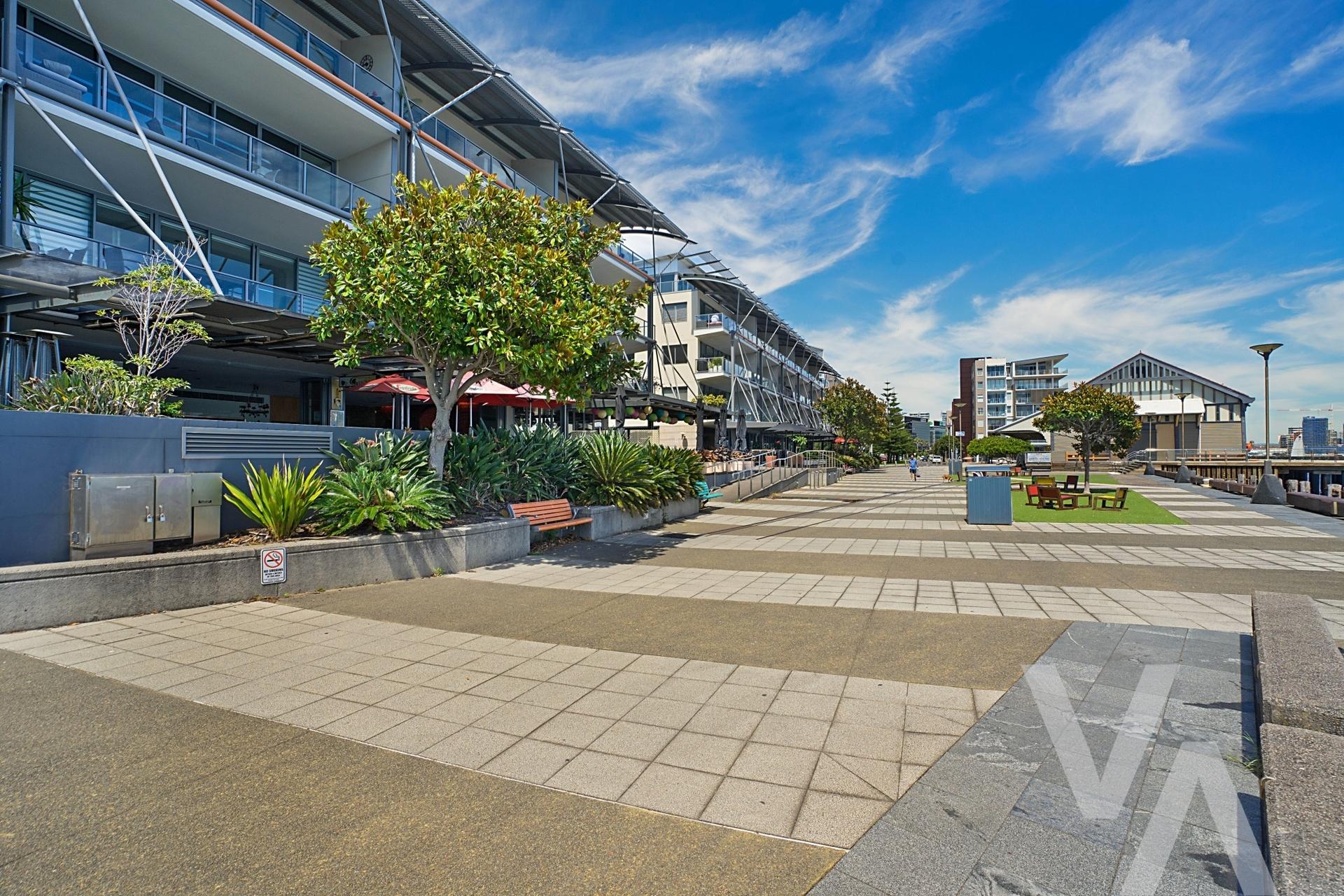 Unit E2/1 Honeysuckle Drive Newcastle NSW
