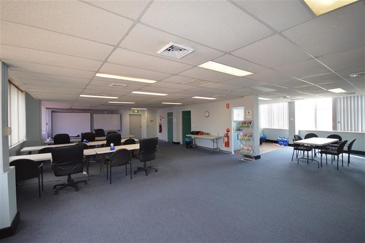 NEWCASTLE, NSW, 2300