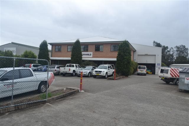 WARABROOK, NSW, 2304