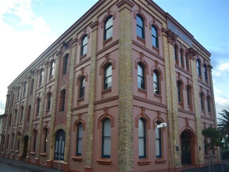 NEWCASTLE, NSW, 2300