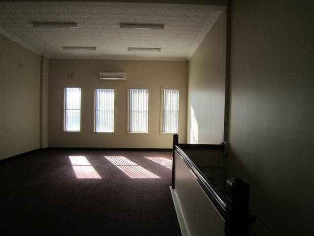 NEWCASTLE, NSW, 2300