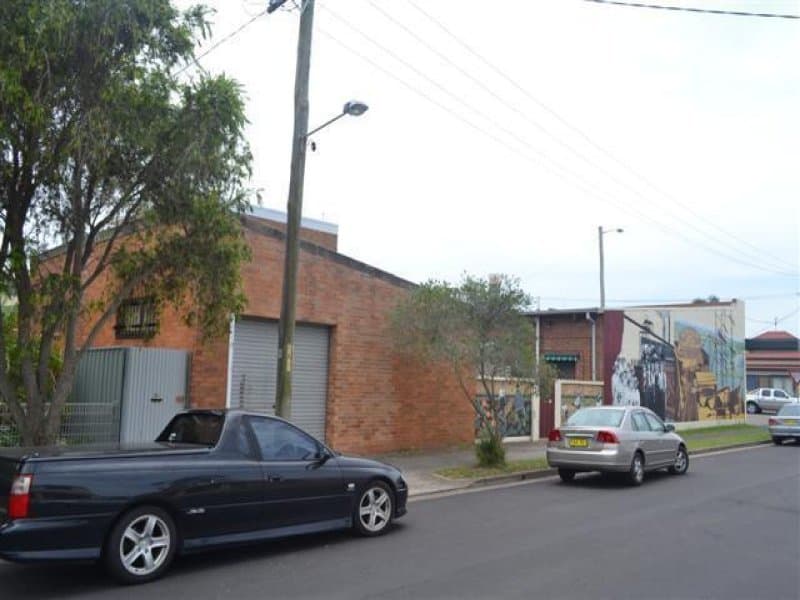 STOCKTON, NSW, 2295