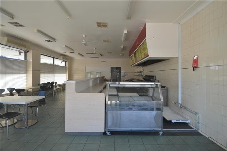 RAYMOND TERRACE, NSW, 2324