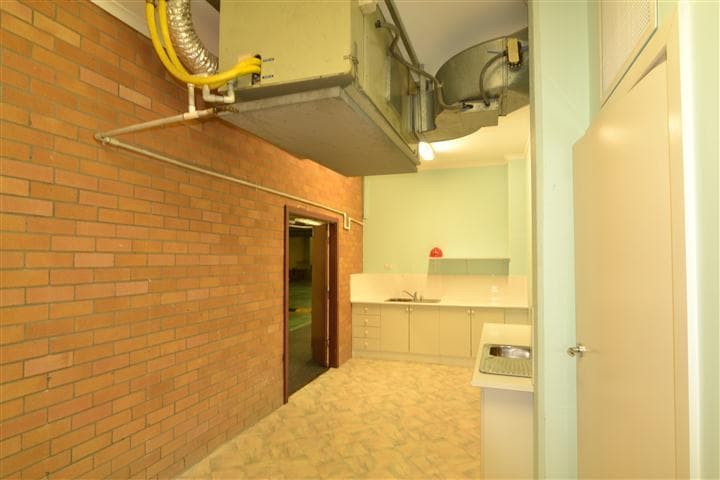 COOKS HILL, NSW, 2300