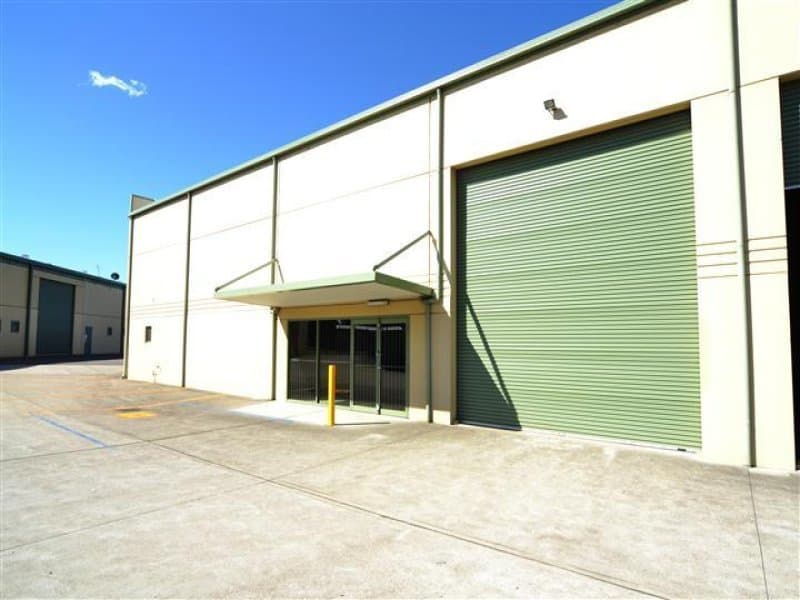 2/16 Heather Street Heatherbrae NSW