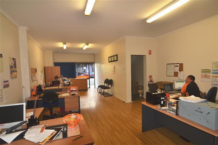 Suite 1/70 Station Street WARATAH NSW