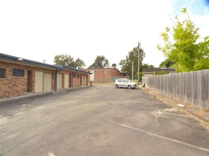 MOUNT HUTTON, NSW, 2290