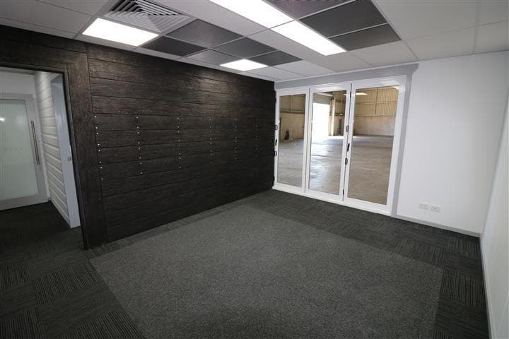 Unit 2/26 Kinta Drive BERESFIELD NSW