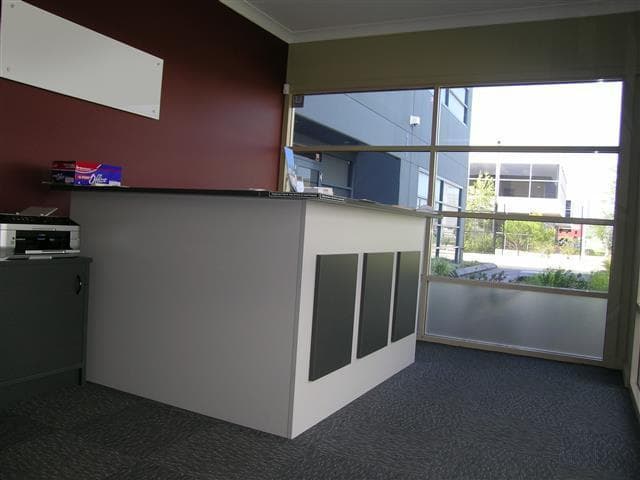 Unit 2/2 Frost Drive Mayfield West NSW