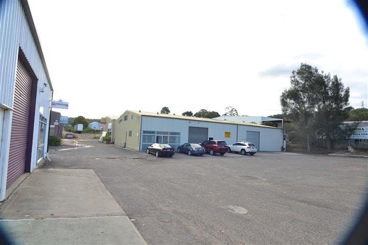 Level OLD, 2/363 Hillsborough Road Warners Bay NSW