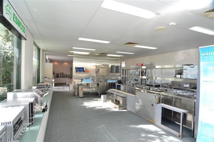40 Young Road LAMBTON NSW