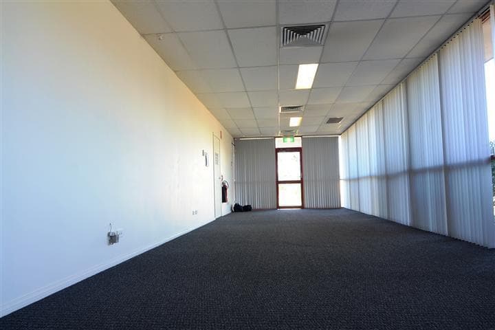 100 Glenwood Drive THORNTON NSW