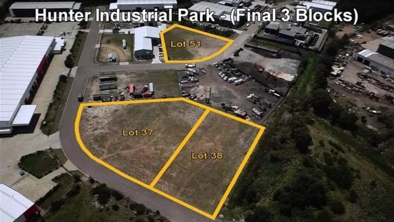 28 Kennington Drive TOMAGO NSW