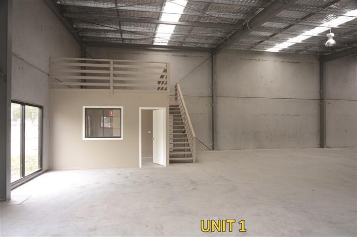 Unit 1 & 1a/11 Kyle Street Rutherford NSW