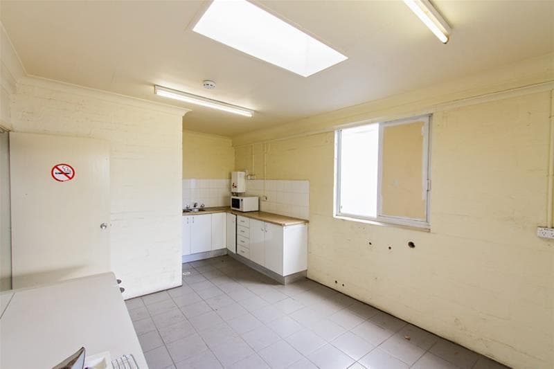 15a School Drive TOMAGO NSW