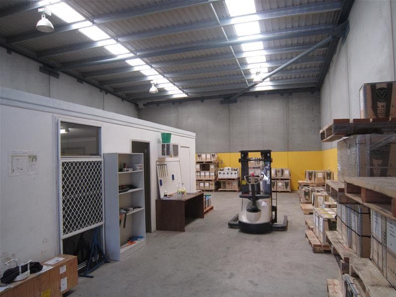 Unit 1/24 Enterprise Drive BERESFIELD NSW