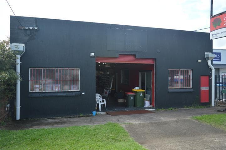 56 Young Street LAMBTON NSW