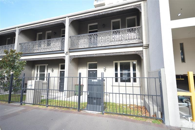 737-739 Hunter Street NEWCASTLE WEST NSW
