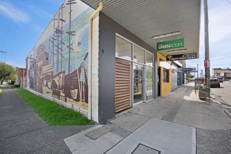 27 Mitchell Street STOCKTON NSW