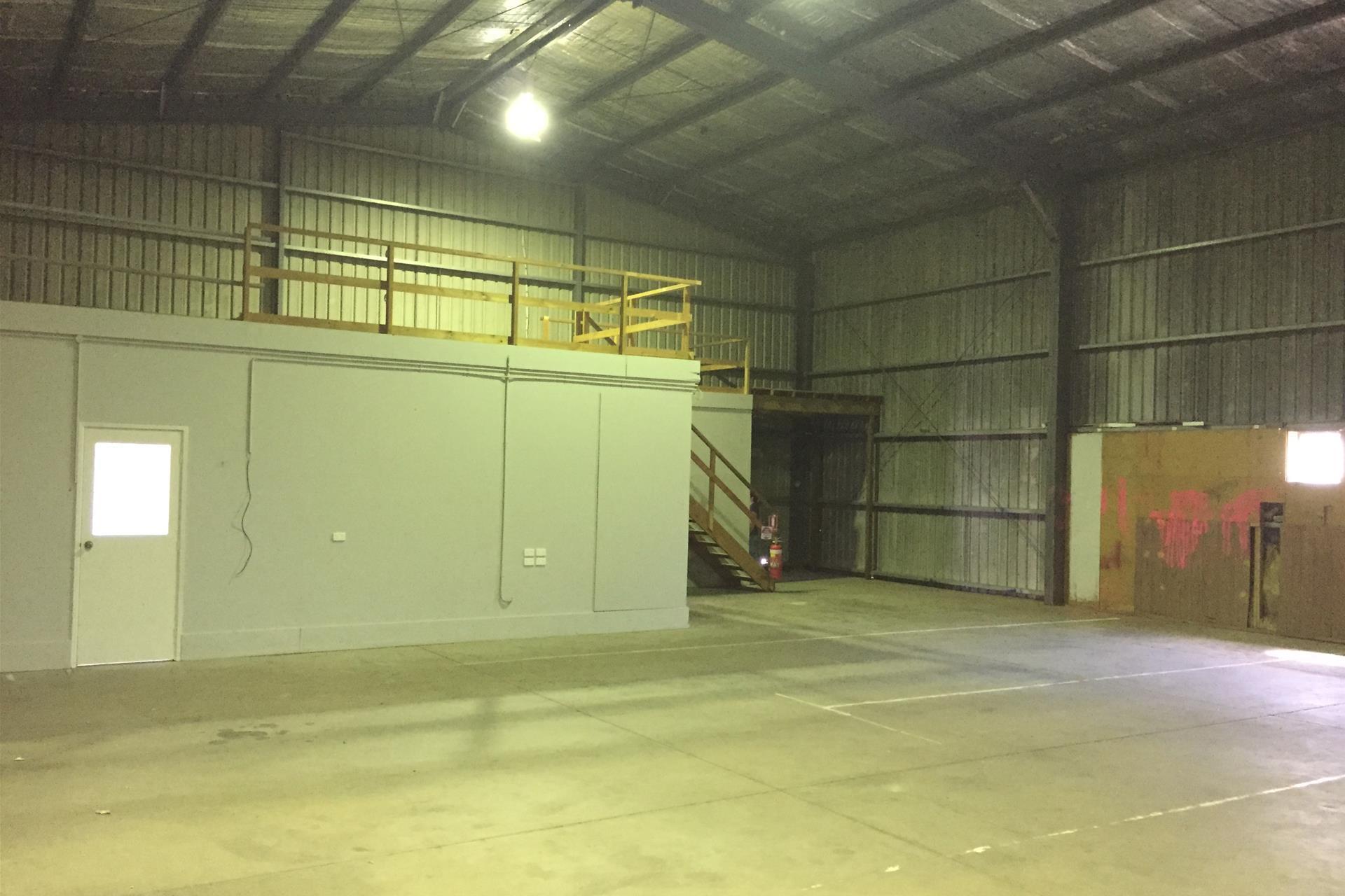 8/77 Munibung Road Cardiff NSW