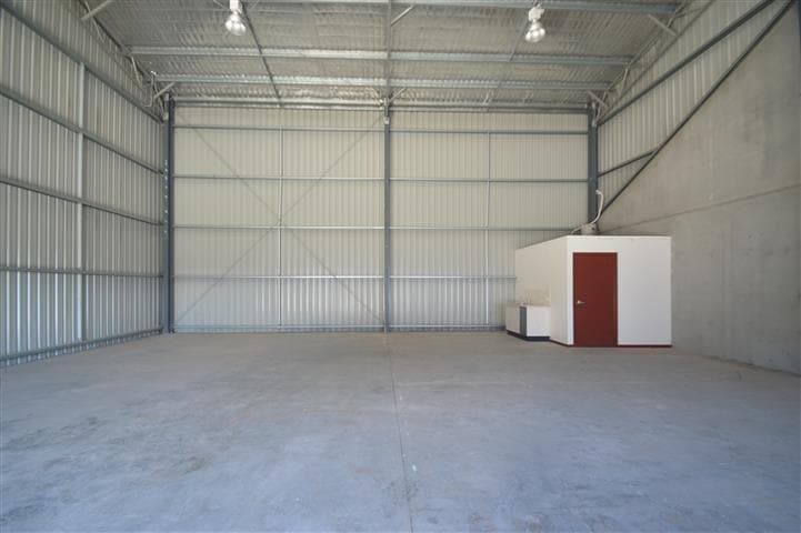 Unit 2/33 Shipley Drive Rutherford NSW
