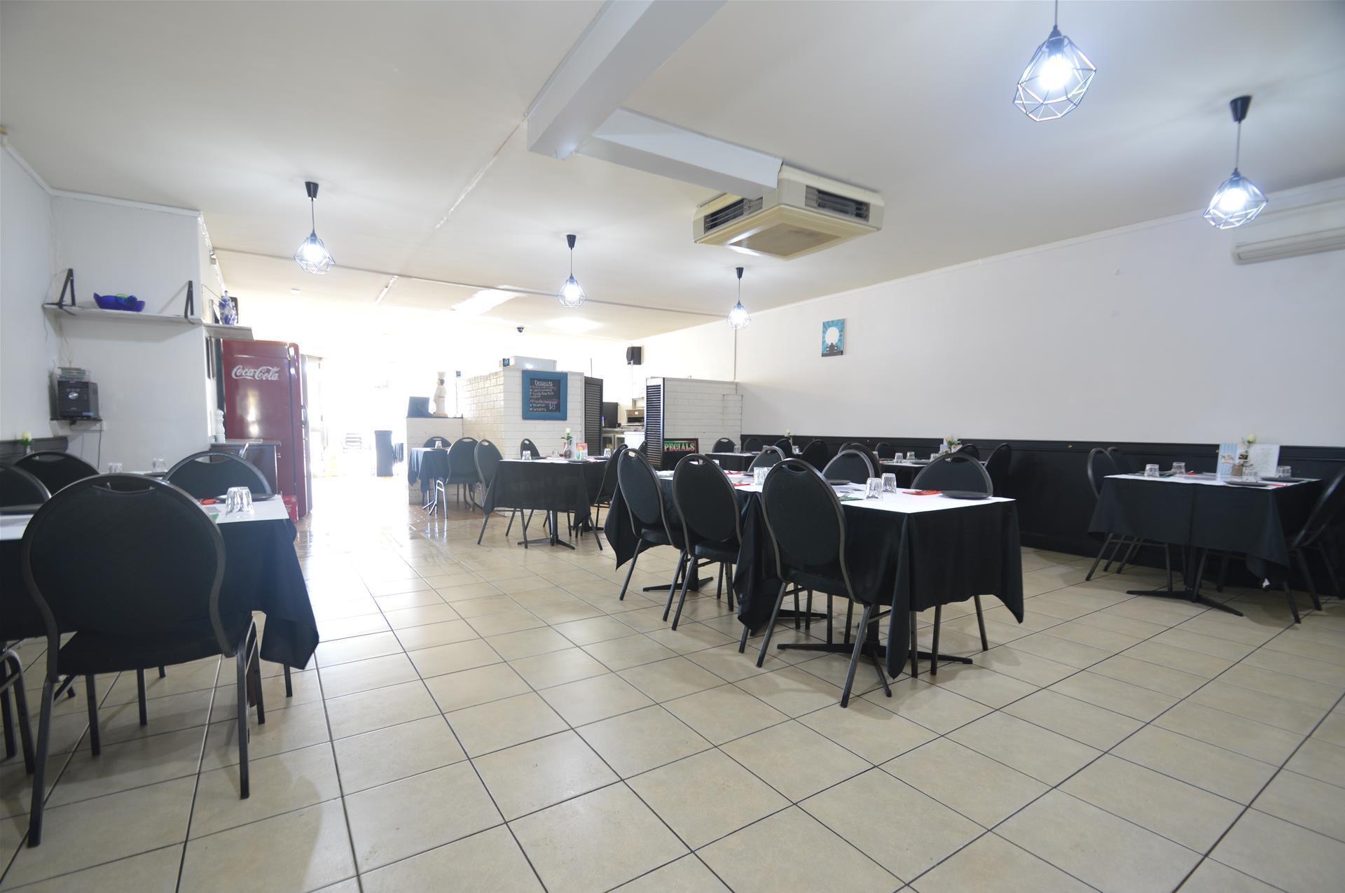 Shop 2/110 High Street EAST MAITLAND NSW