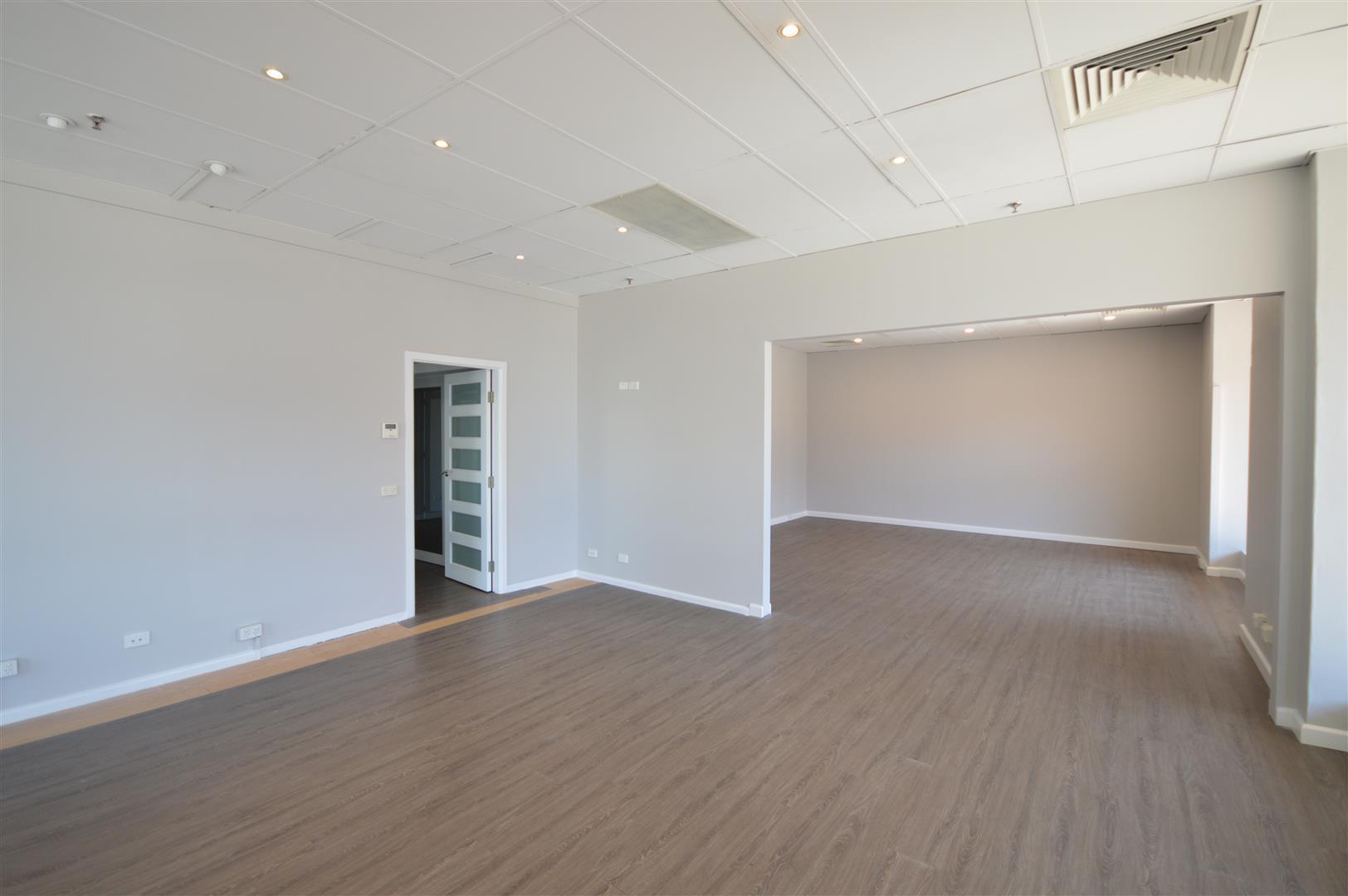 Shop 2 & 3/115 Vincent Street CESSNOCK NSW