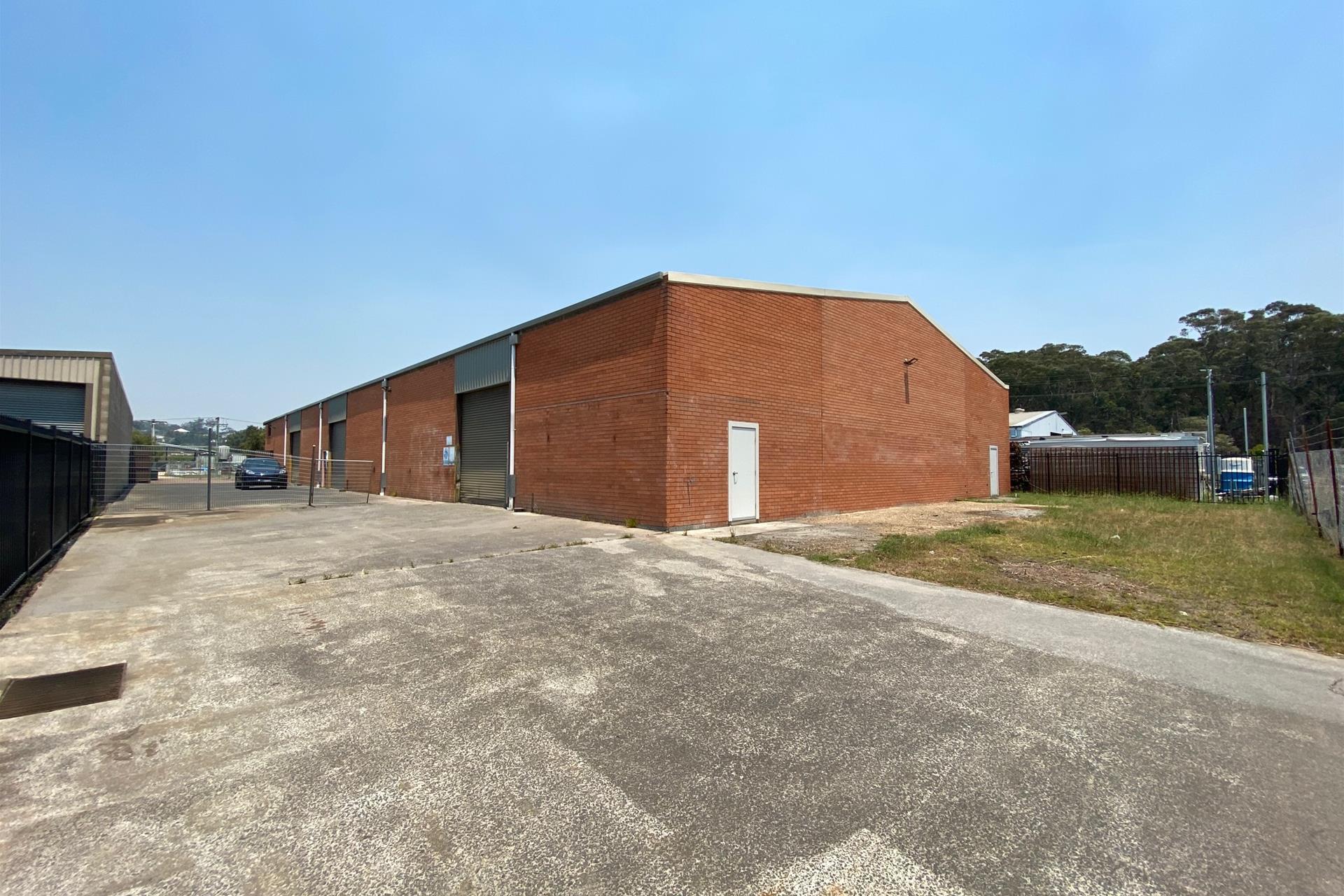 42 Burleigh Street TORONTO NSW