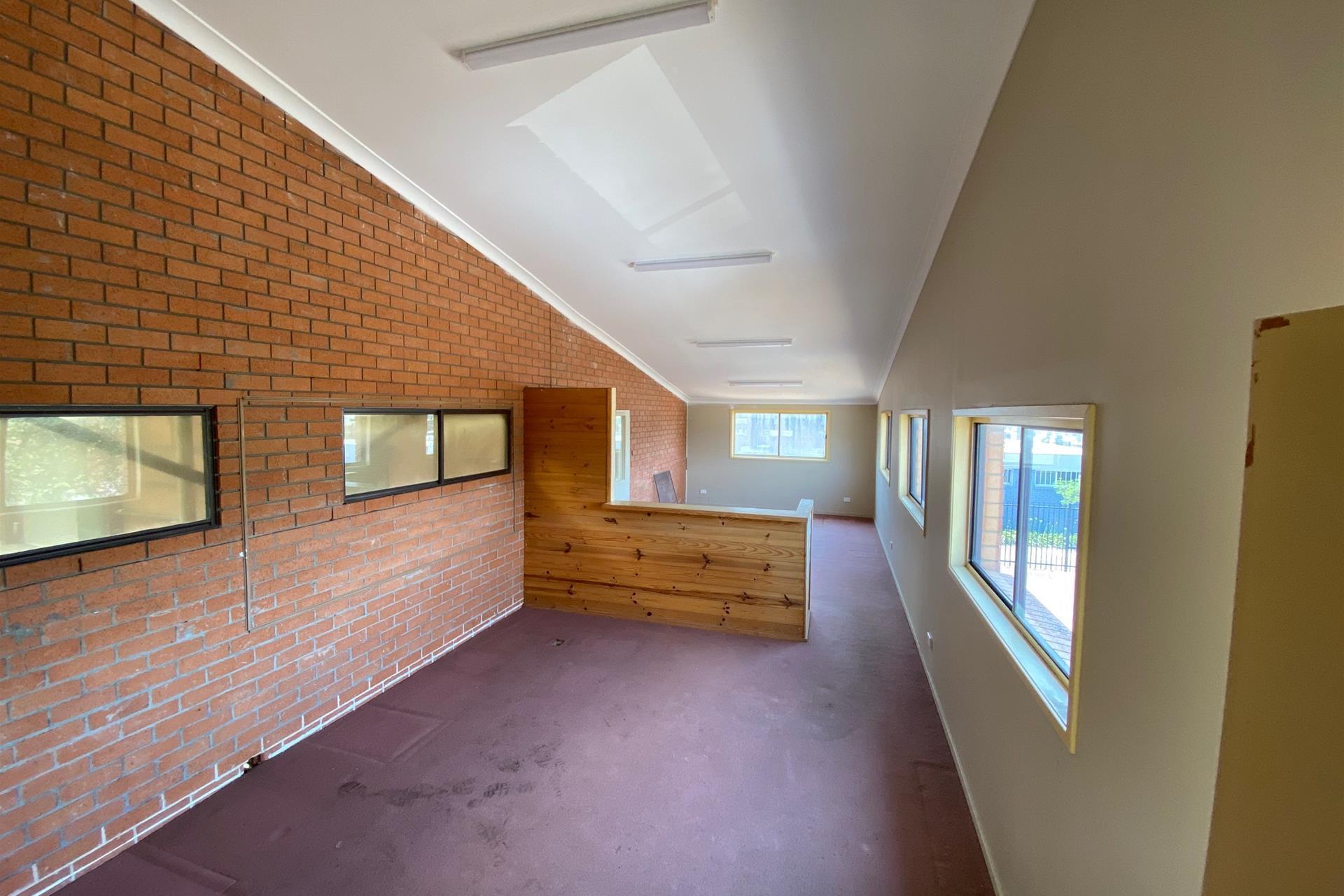 42 Burleigh Street TORONTO NSW
