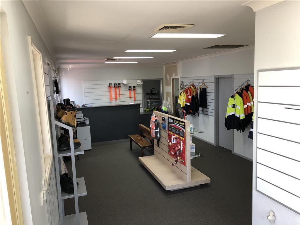7 Gamma Close BERESFIELD NSW