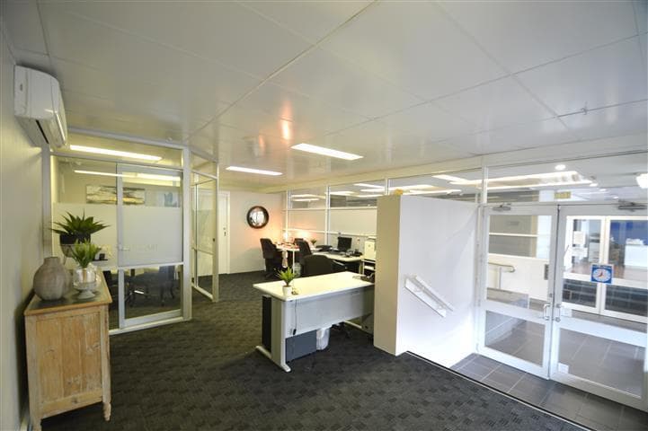 Shop 102/489 Hunter Street NEWCASTLE NSW