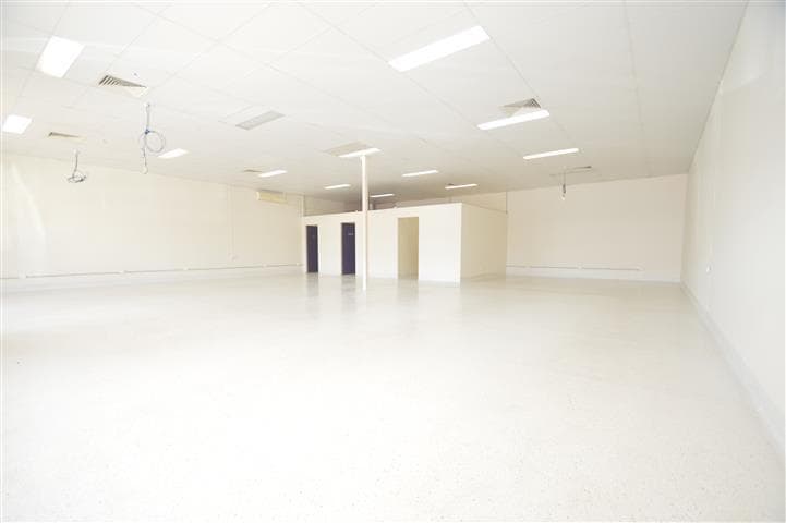 Shop 11/4a Garnett Road EAST MAITLAND NSW