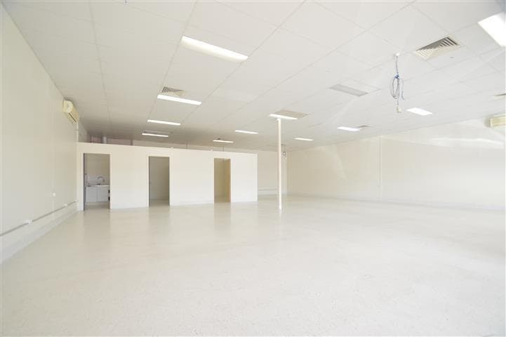 Shop 11/4a Garnett Road EAST MAITLAND NSW