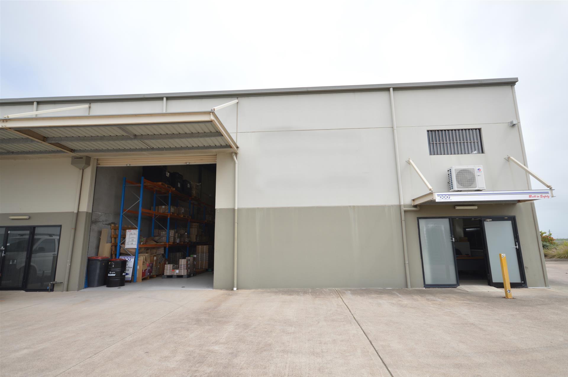 5/16 Spit Island Close Mayfield West NSW