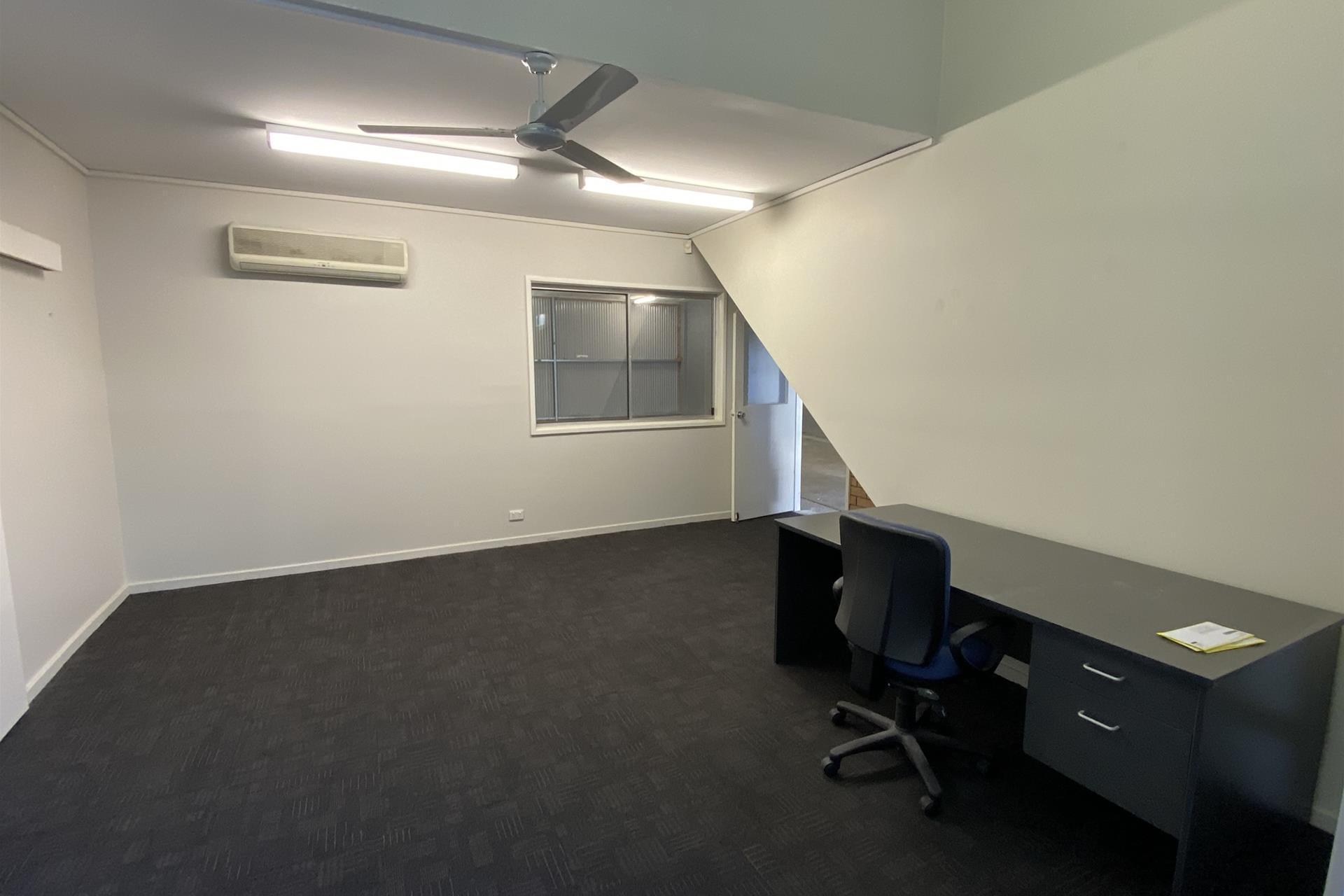82-90 Belford Street (8 Torpey Place) Broadmeadow NSW
