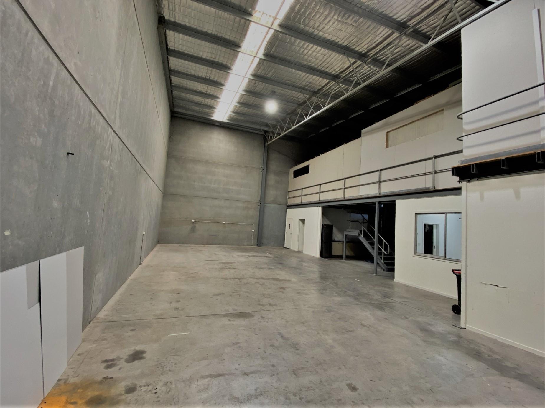 2/20 Spit Island Close Mayfield West NSW