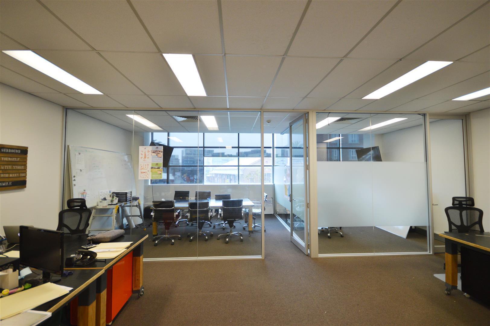 Unit 6/335 Wharf Road NEWCASTLE NSW