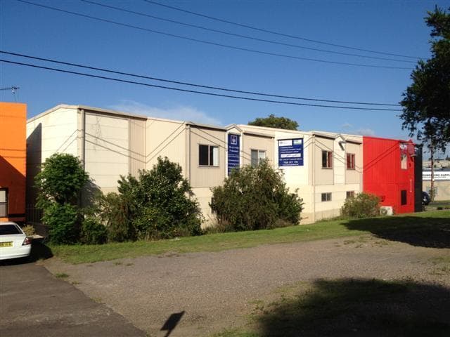 Unit 2/70-72 Orlando Road Lambton NSW