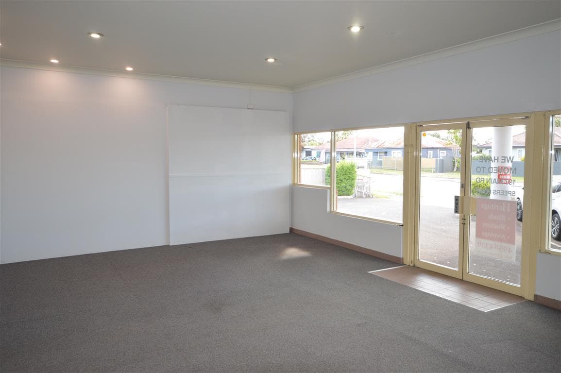 Shop 3/431 Lake Road Argenton NSW